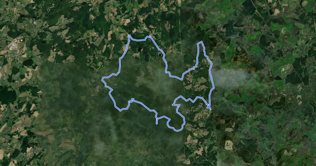 Маршрут Circuit n°5 - Saint-Moreil - Monts d'Auriat на спутниковом снимке