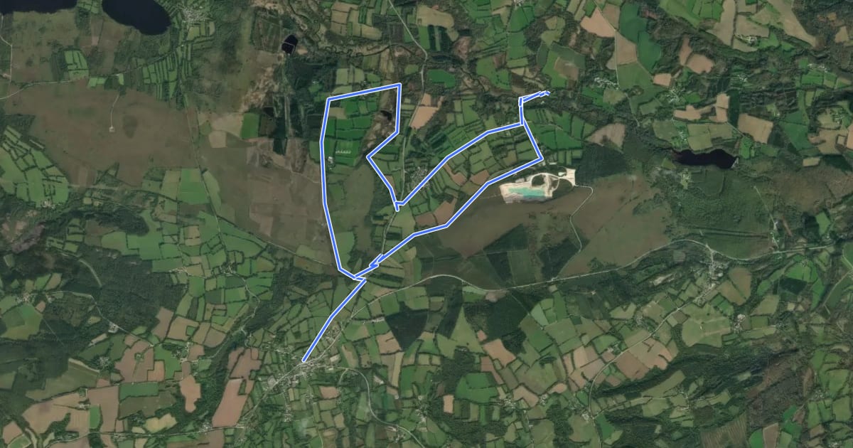 Маршрут Circuit pédestre du Chaos de Mardoul на спутниковом снимке