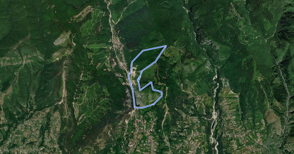 Маршрут Circuit punct rosu на спутниковом снимке