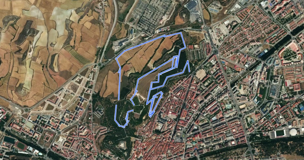 Маршрут Circuito BTT Castillo на спутниковом снимке