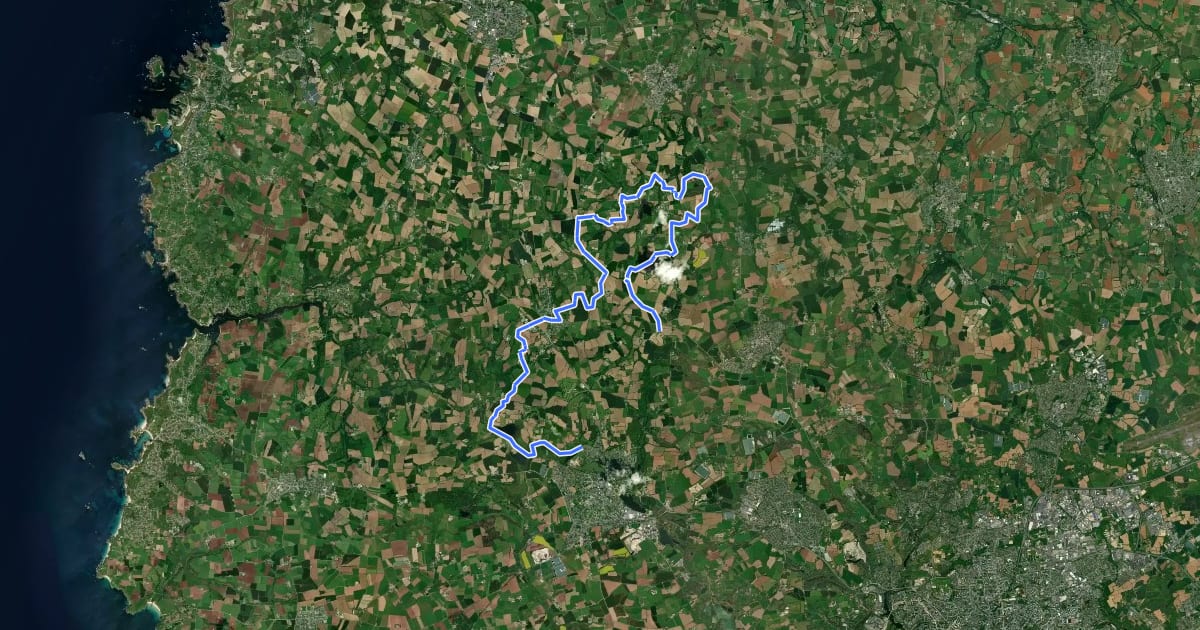 Маршрут Circuits VTT n°6 et 7 Pays d'Iroise на спутниковом снимке