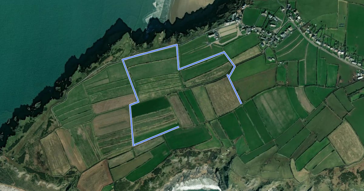 Маршрут Circular Walk around the Vile, Rhosili, Gower на спутниковом снимке