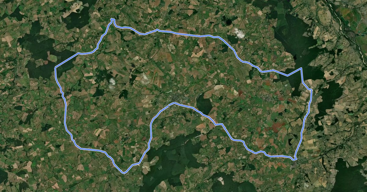 Маршрут Cité Médiévale en Bocage на спутниковом снимке