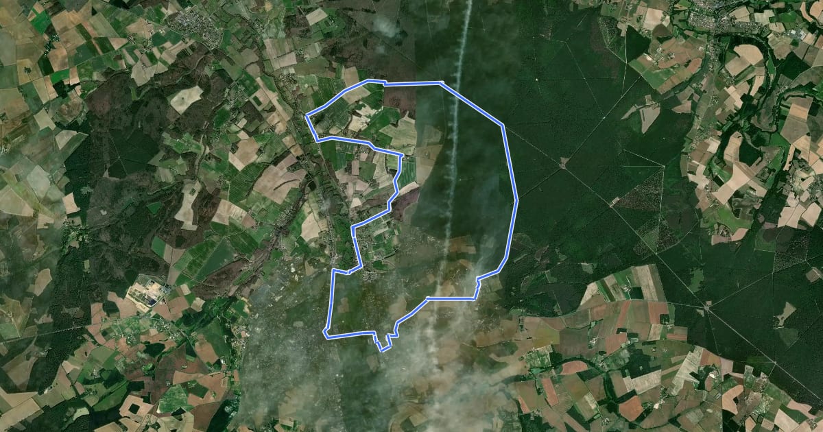 Маршрут Cité royale et forêt de Loches на спутниковом снимке