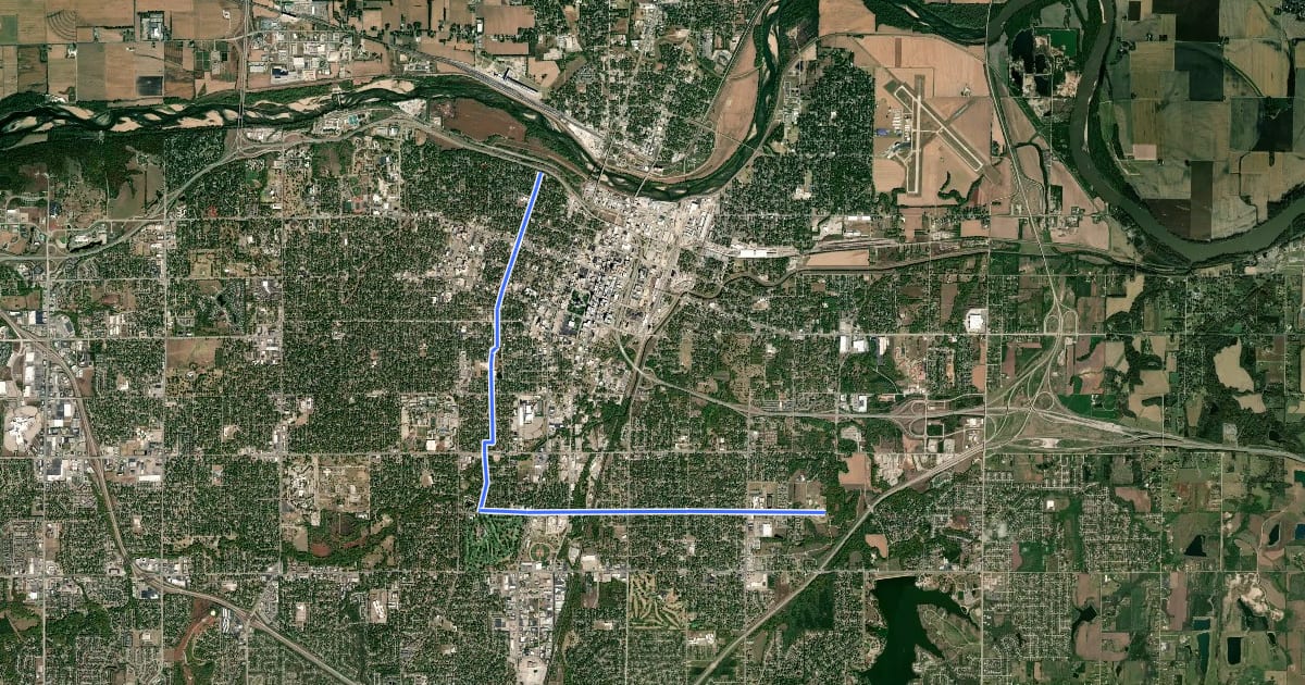 Маршрут Clay/East 25th Bikeway на спутниковом снимке