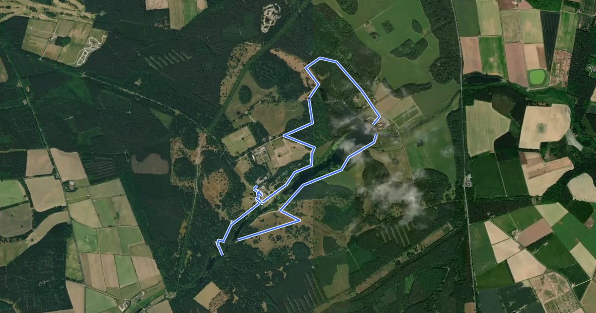 Маршрут Clumber Park Lakeside Walk, Clumber Park на спутниковом снимке