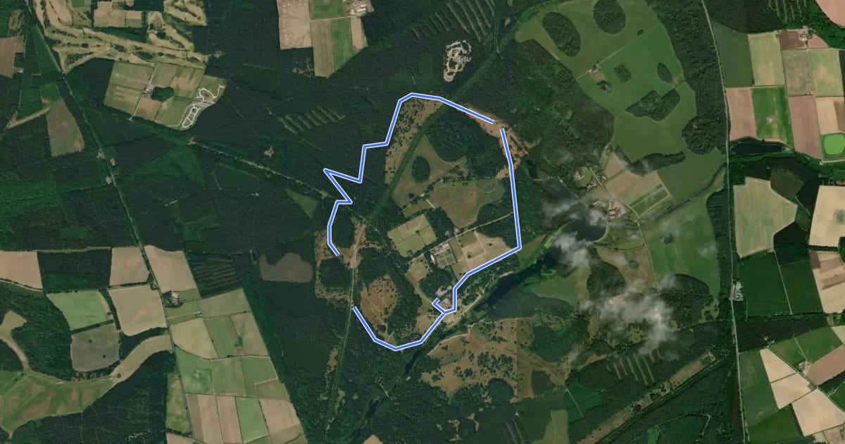 Маршрут Clumber Park Waymarked Walk, Clumber Park на спутниковом снимке