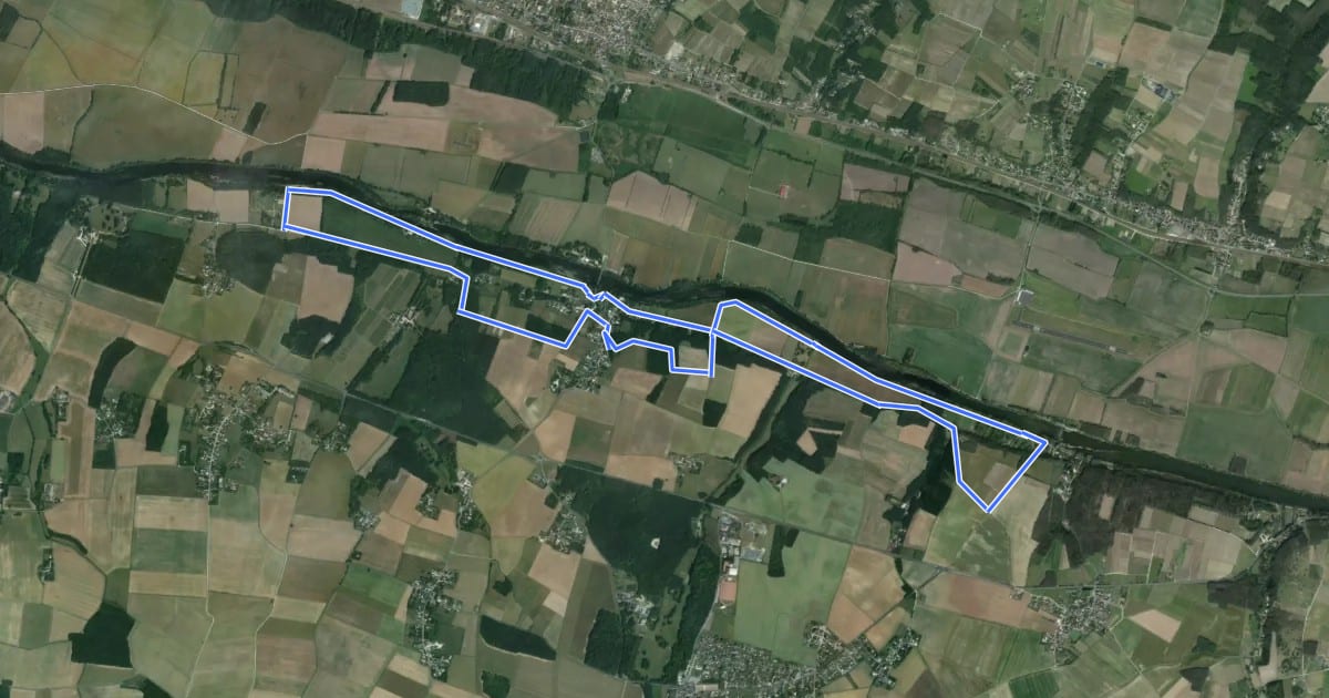 Маршрут Écluse, Vignes et Château - Athée-sur-Cher на спутниковом снимке