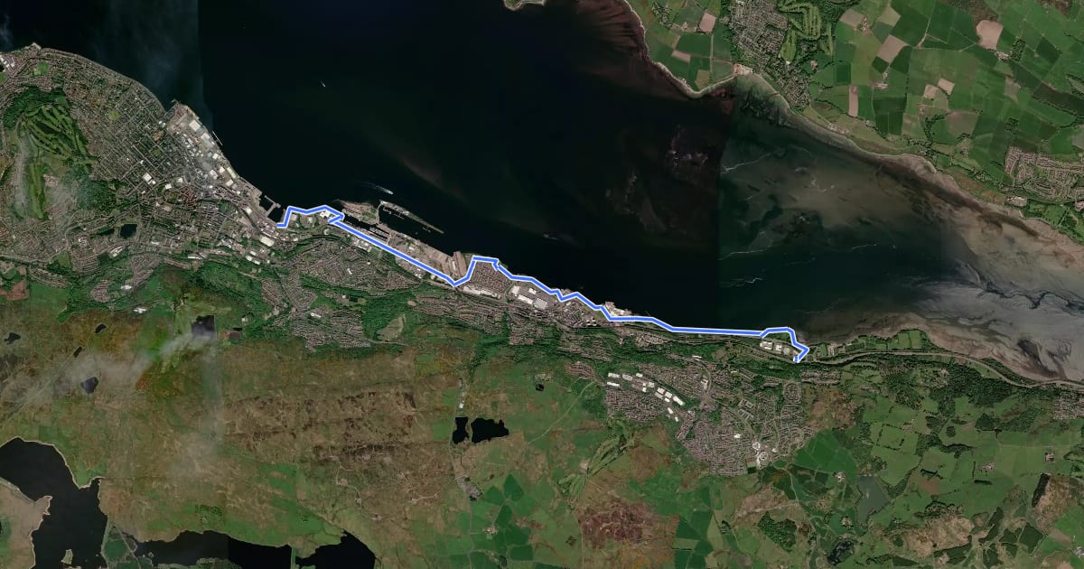 Маршрут Clyde Coastal Path: 2: 5 Victoria Harbour to Woodhall Roundabout на спутниковом снимке