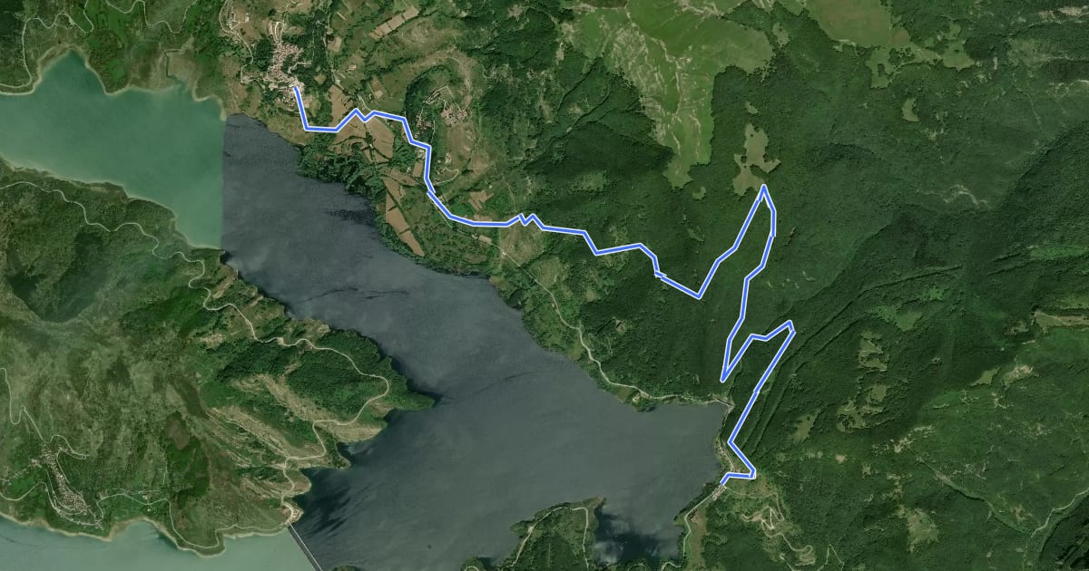 Маршрут CNP - 22 - Campotosto - Lago di Campotosto на спутниковом снимке