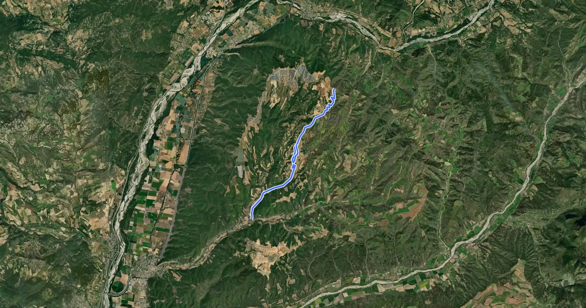 Маршрут Col de Puimichel (811 m) versant Le Castellet на спутниковом снимке
