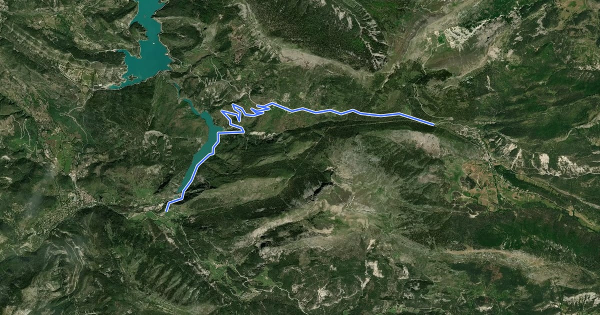 Маршрут Col Saint-Barnabe (1365 m) versant Castellane на спутниковом снимке