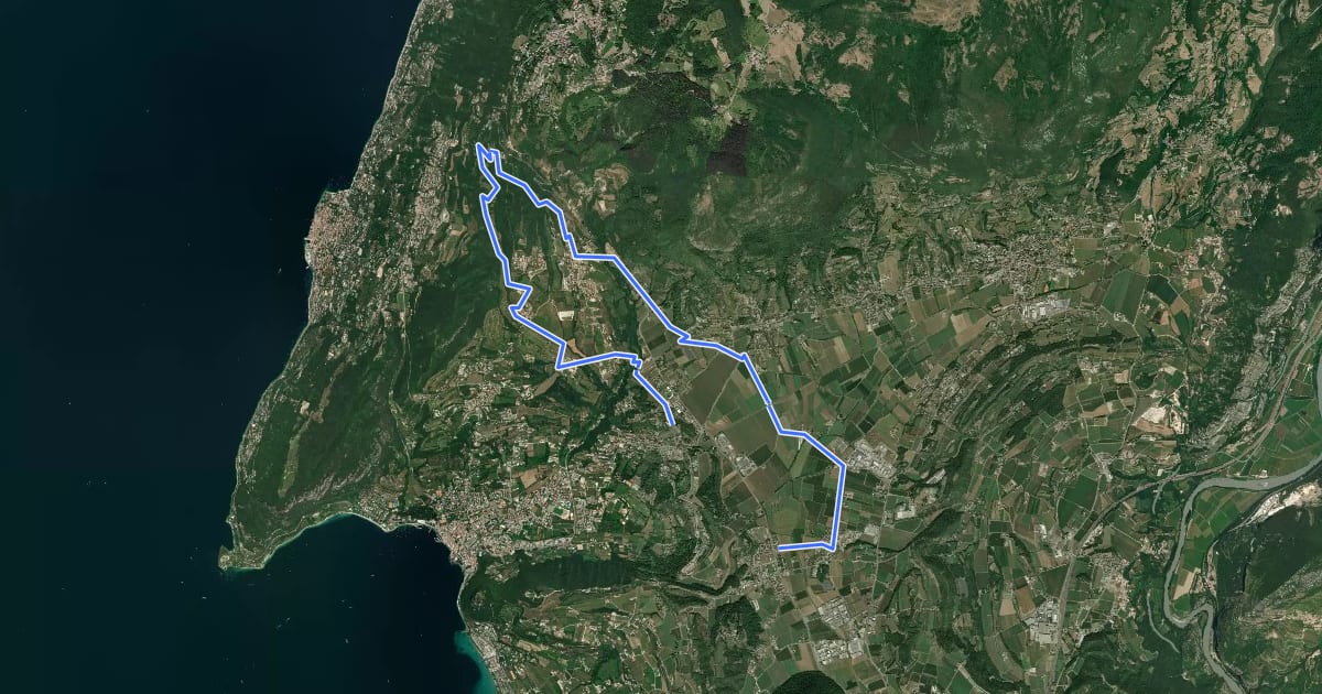 Маршрут Colline e lago на спутниковом снимке