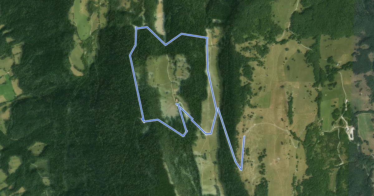 Маршрут Combe du cimetière - Grange d'en haut на спутниковом снимке