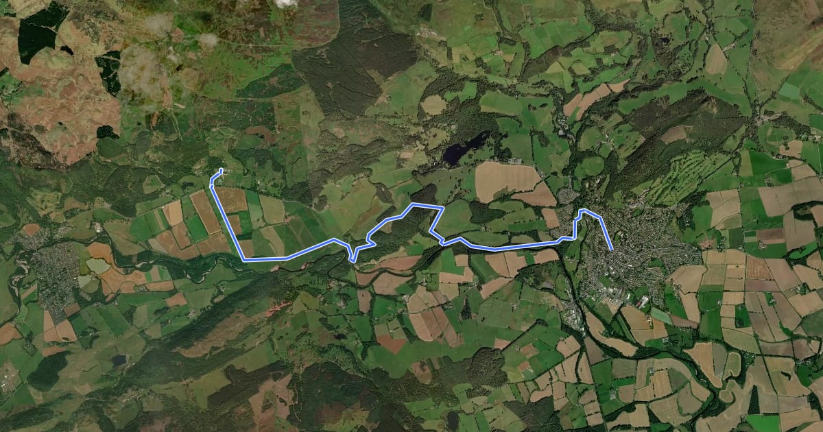 Маршрут Comrie Croft to Crieff на спутниковом снимке
