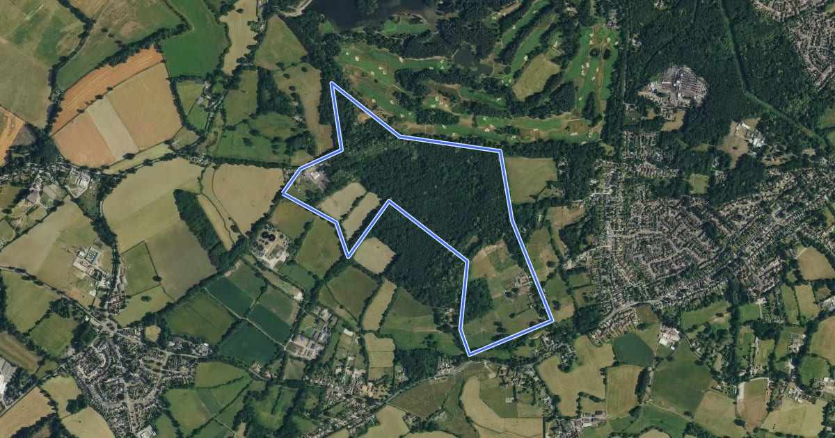 Маршрут Coombes Circular Walk на спутниковом снимке