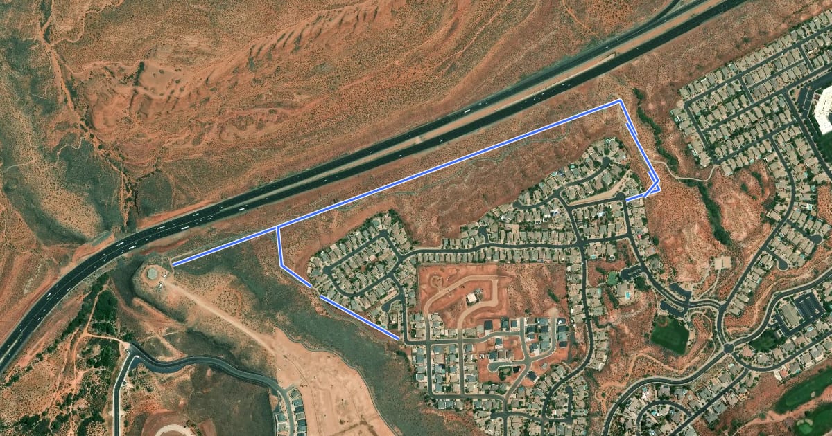 Маршрут Coral Canyon на спутниковом снимке