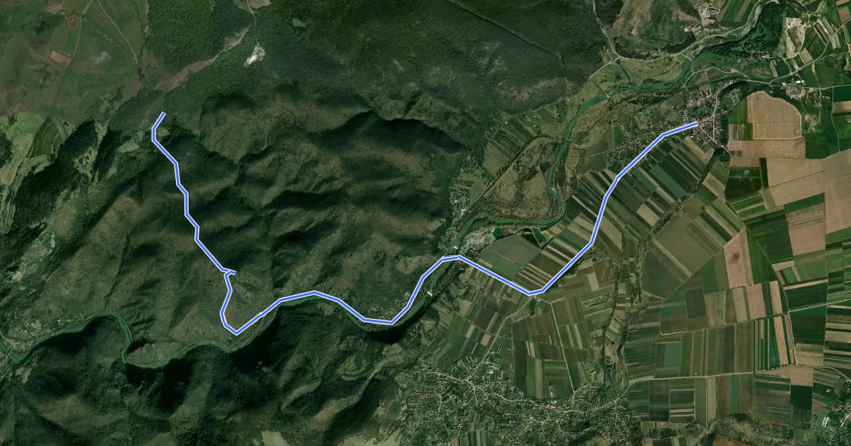 Маршрут Cornești - Vf. Colțu Corbului - Gura Jigăului на спутниковом снимке