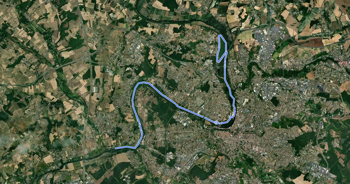 Маршрут Coulee Verte Grand Angouleme на спутниковом снимке