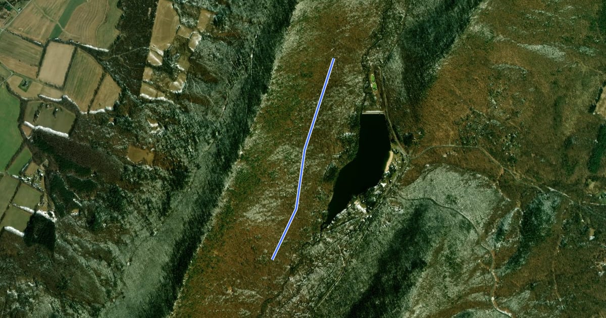 Маршрут Cowans - North Logging Road на спутниковом снимке