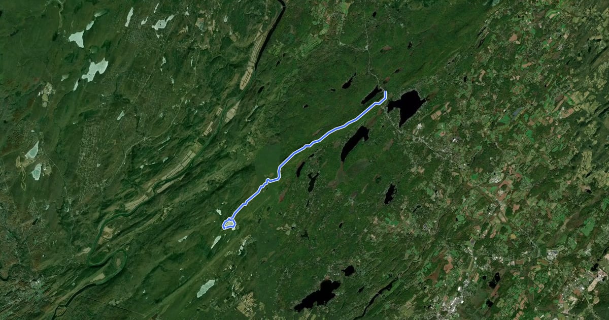 Маршрут Crater Lake Loop Trail на спутниковом снимке