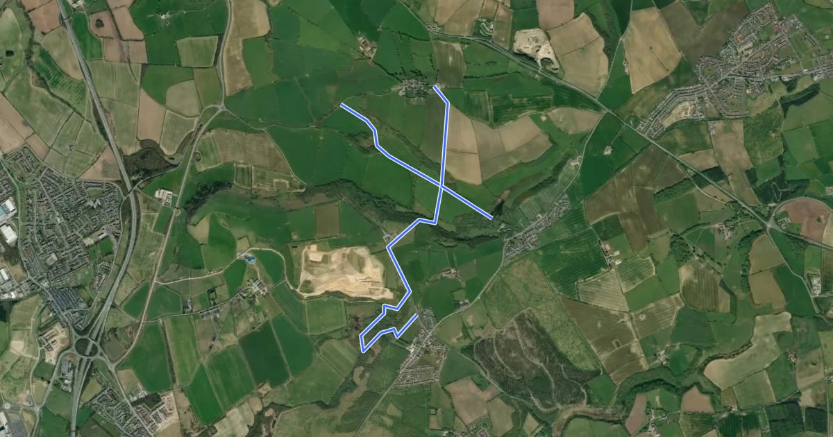 Маршрут Crowtrees Heritage Walk (Red) на спутниковом снимке