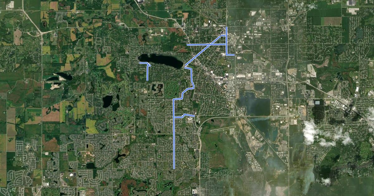 Маршрут Crystal Lake Bike Routes на спутниковом снимке