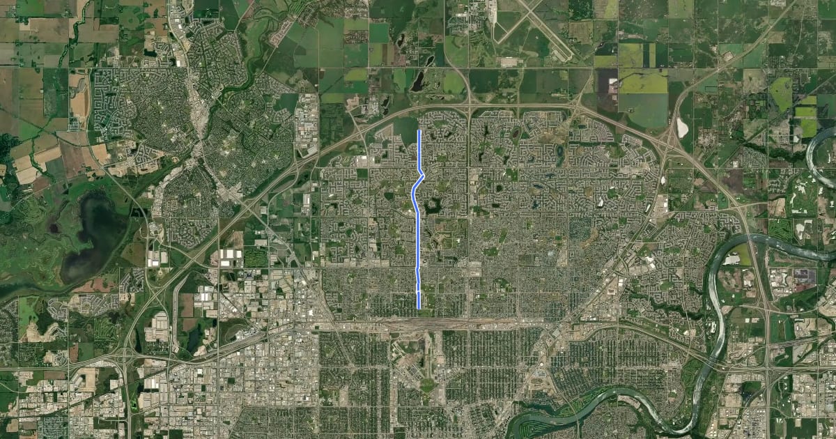 Маршрут Cycle: 113 St/ Castledowns/ 112 St Shared Lane and Multiuse Pathway Cycle Route на спутниковом снимке
