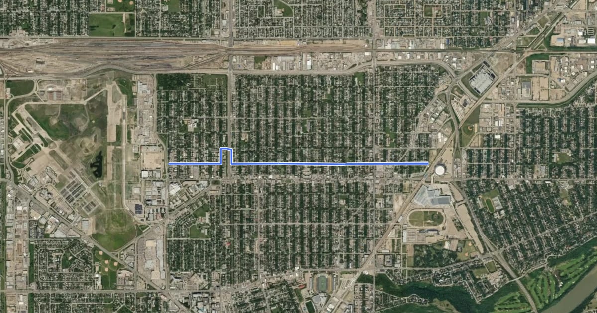 Маршрут Cycle: 119 Ave Protected and shared lane Cycle Route на спутниковом снимке