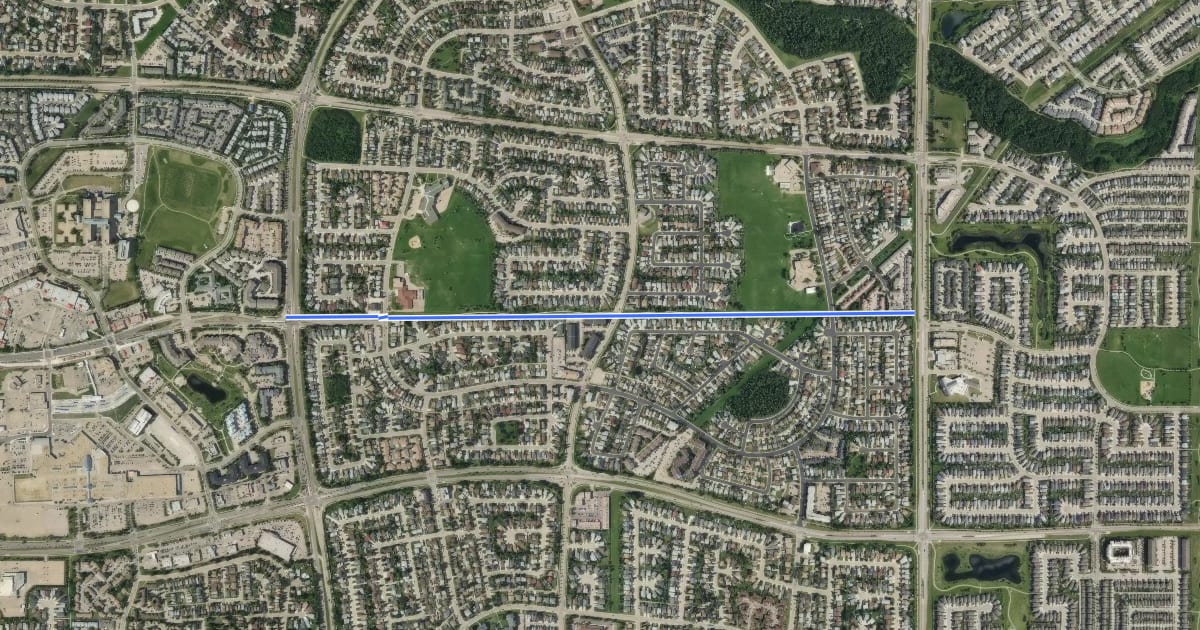 Маршрут Cycle: 28 Ave Greenway Multiuse Pathway Cycle Route на спутниковом снимке