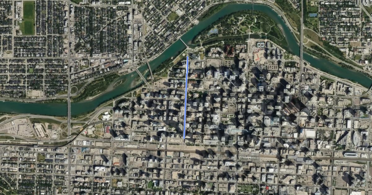 Маршрут Cycle: 7 St SW Cycle Track на спутниковом снимке