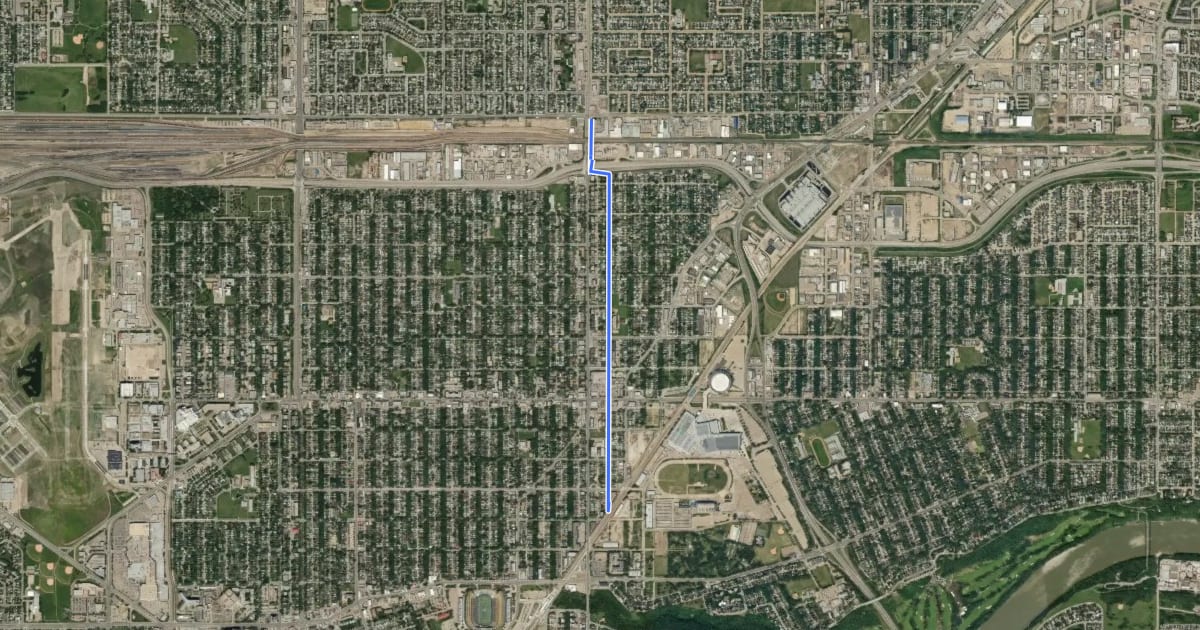 Маршрут Cycle: 81 St Shared lane Cycle Route на спутниковом снимке