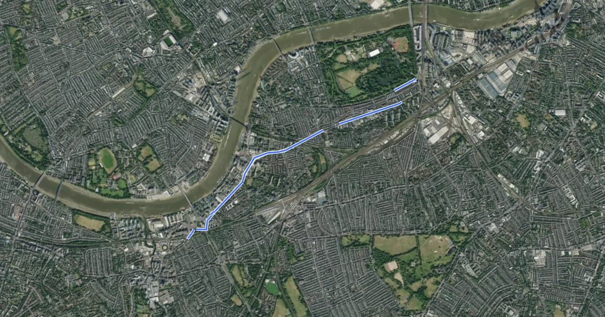Маршрут Cycle Superhighway 8 на спутниковом снимке
