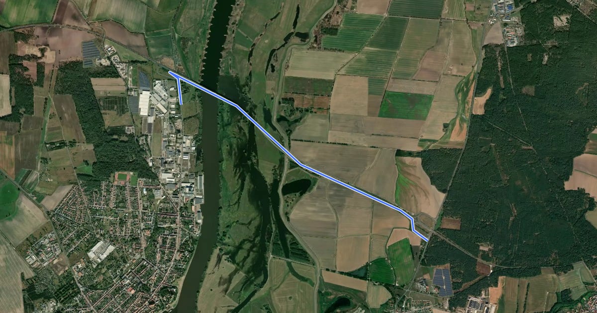 Маршрут [D10] Elberadweg Querung Tangermünde–Fischbeck на спутниковом снимке