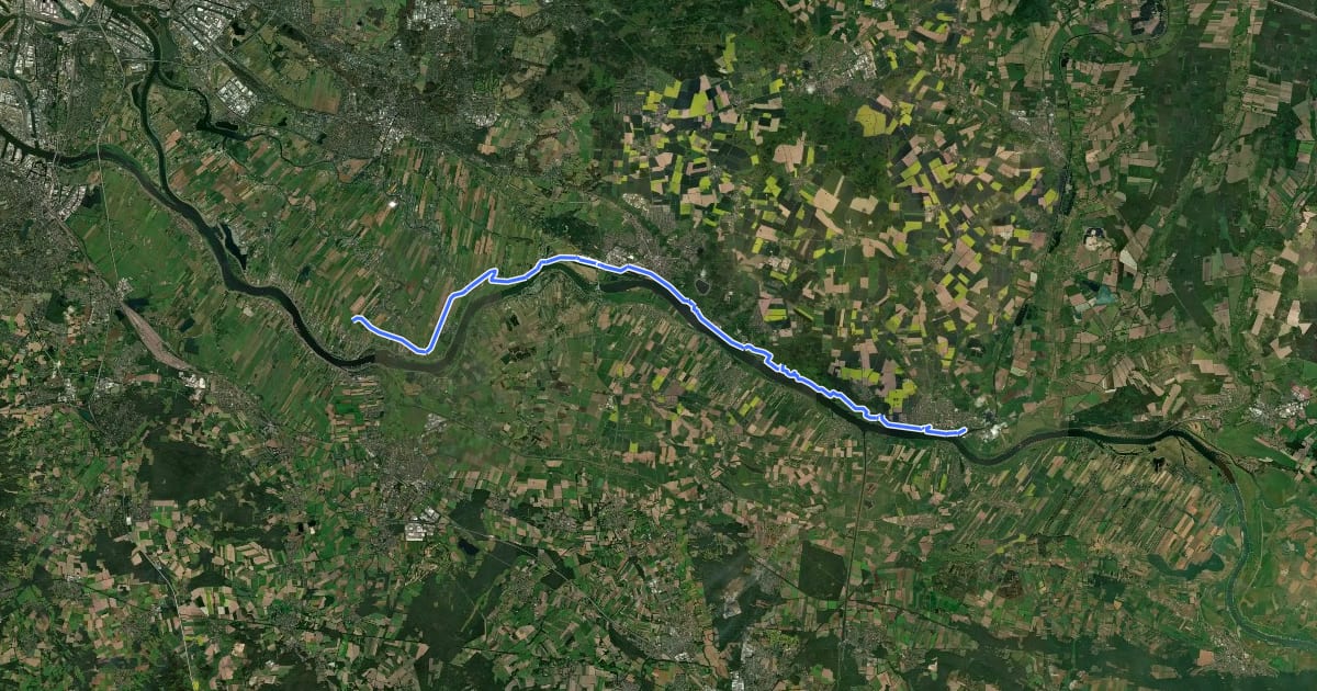 Маршрут [D10] Elberadweg rechtselbisch [Abschnitt D] на спутниковом снимке