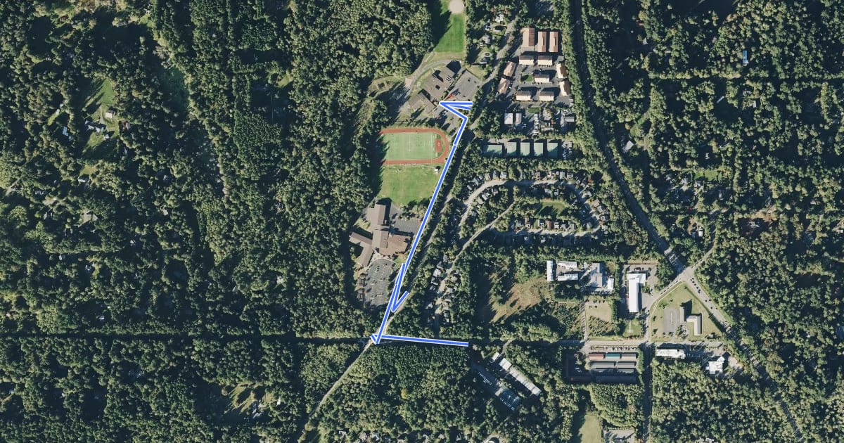 Маршрут Dana's Trail to Sakai Elementary School на спутниковом снимке