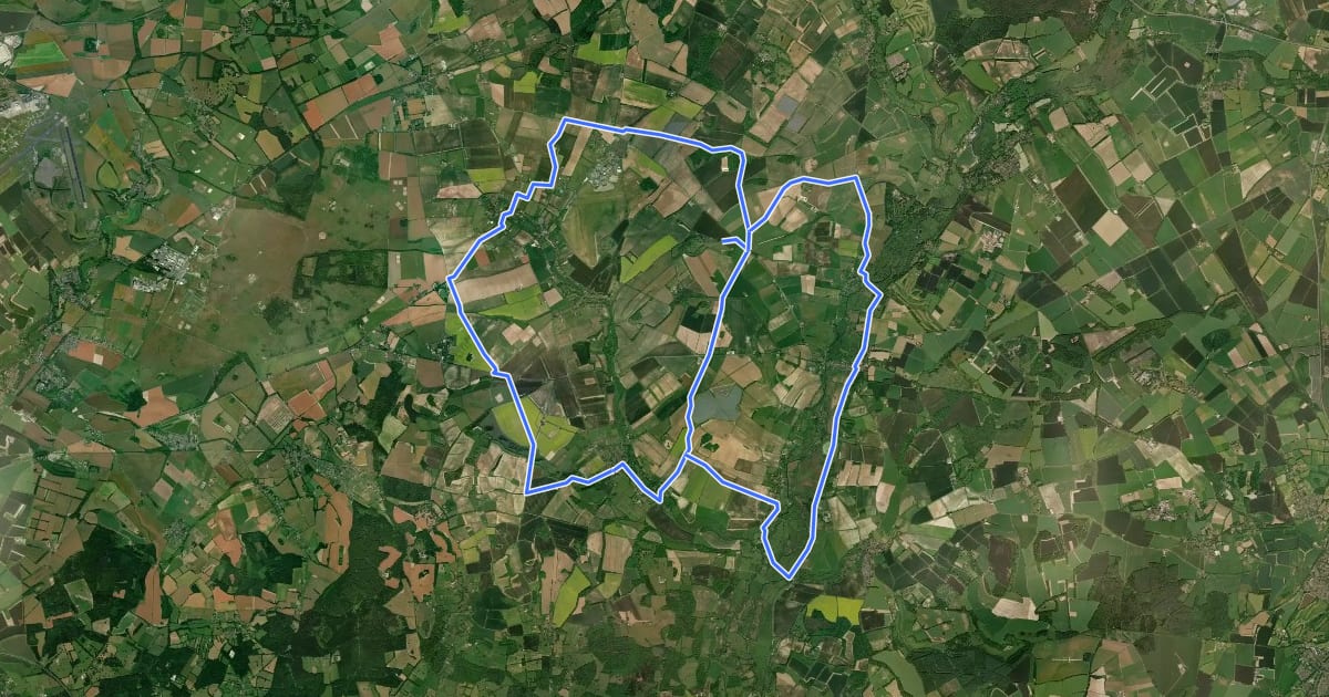 Маршрут Danebury Off-Road Cycle Trail на спутниковом снимке