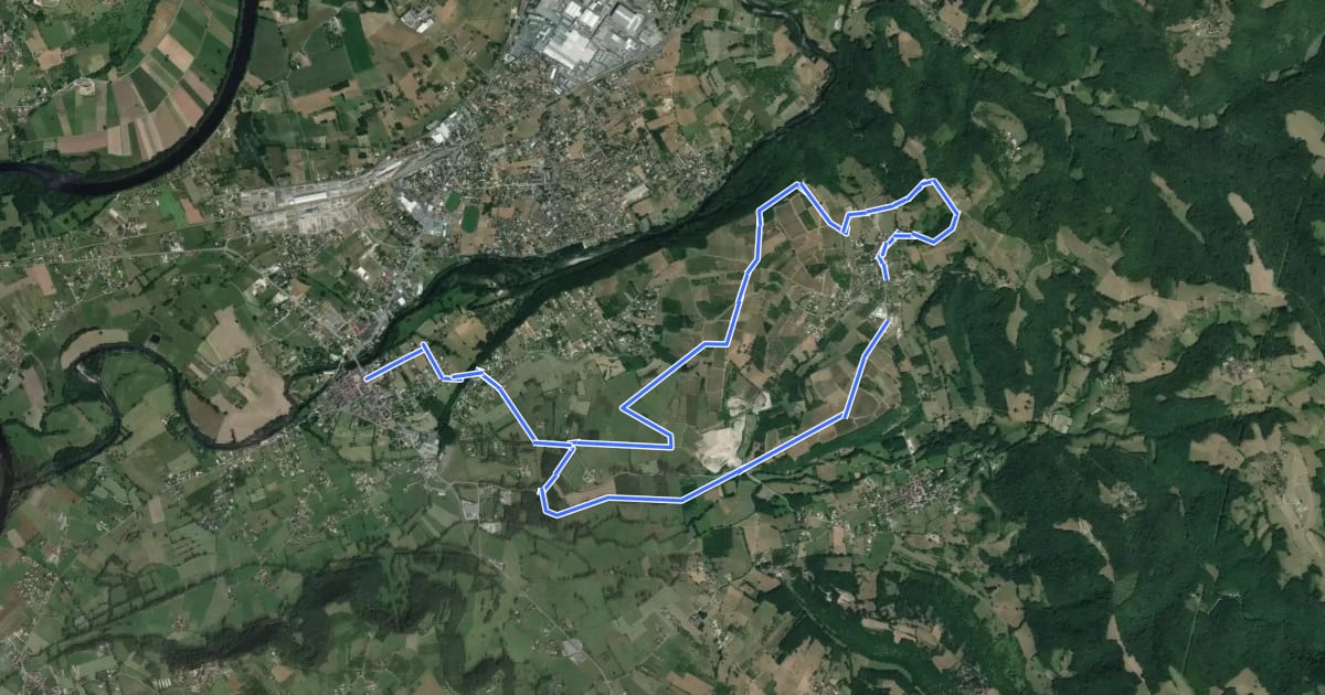 Маршрут Dans les vignes de Glane на спутниковом снимке