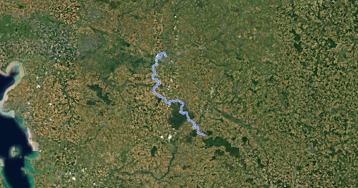 Маршрут De la Manche aux Pyrénées 12, Niort - La Villedieu на спутниковом снимке