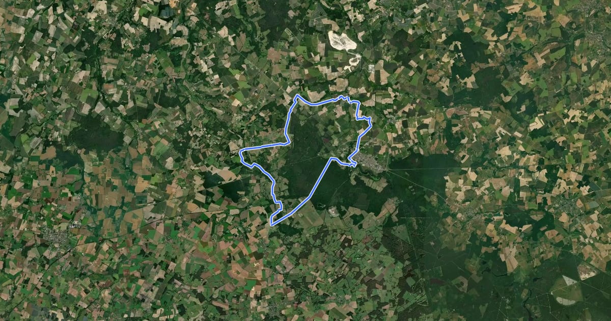 Маршрут De la Maulne à la Fare - Château-la-Vallière на спутниковом снимке