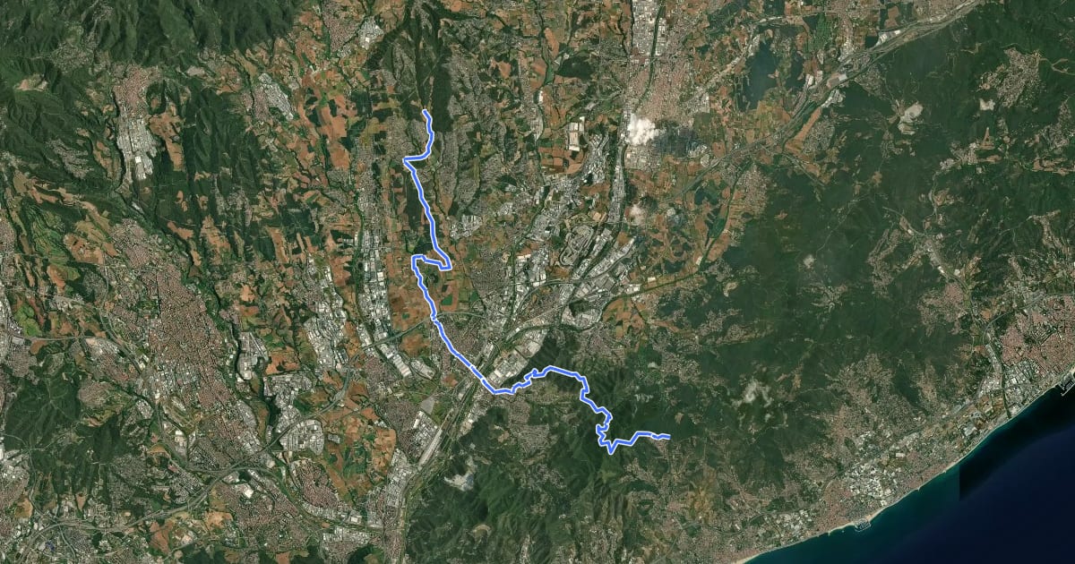 Маршрут De la Tordera al Llobregat. Variant Palaudaries - Alella на спутниковом снимке
