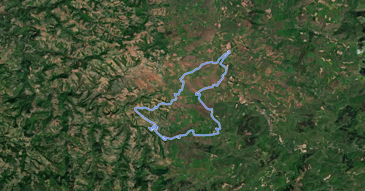 Маршрут De la Vallée du Rance au Rougier на спутниковом снимке