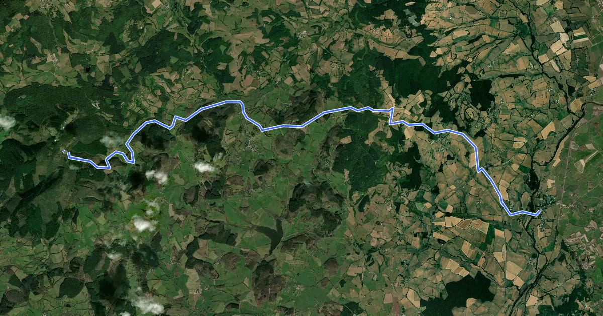 Маршрут De Laizy à Mont Beuvray на спутниковом снимке