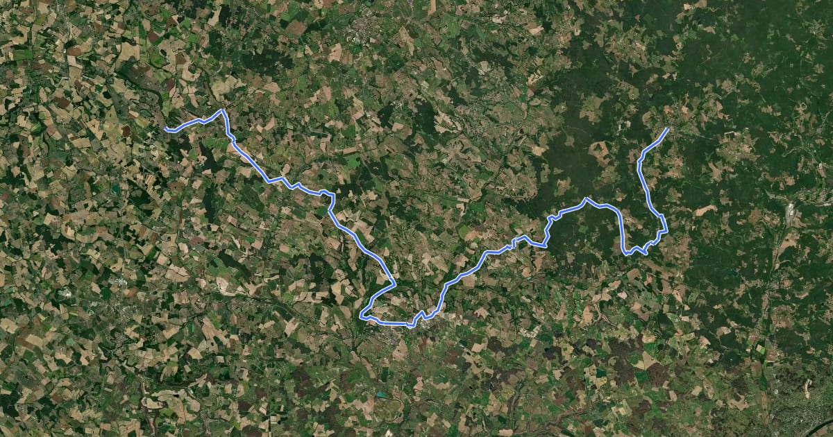 Маршрут De Montaut à Lacapelle-Biron на спутниковом снимке