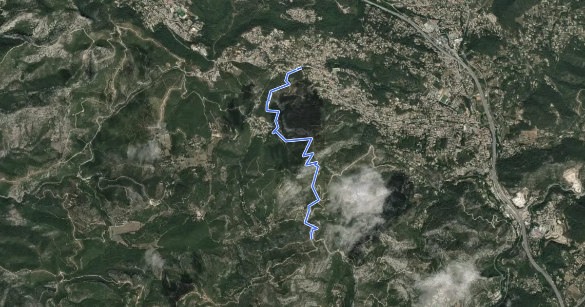 Маршрут De Peypin au poteau GB-57 на спутниковом снимке