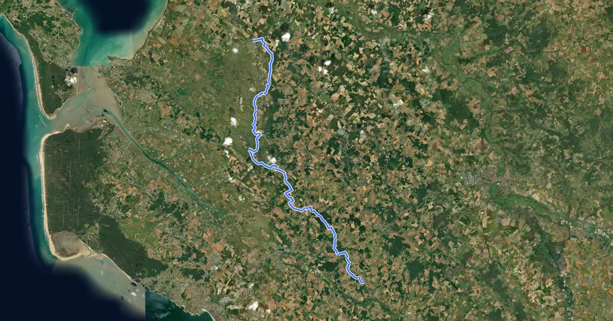 Маршрут De Saint-Agnant à Meursac на спутниковом снимке