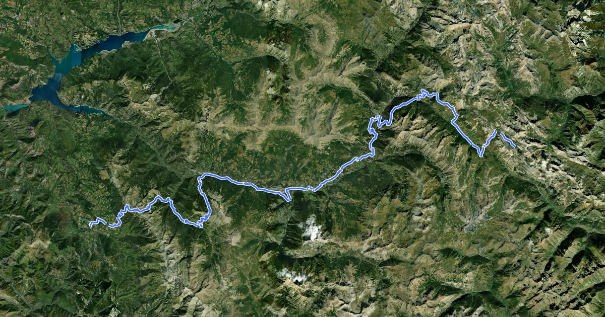 Маршрут De Seyne au Col du Roburent на спутниковом снимке