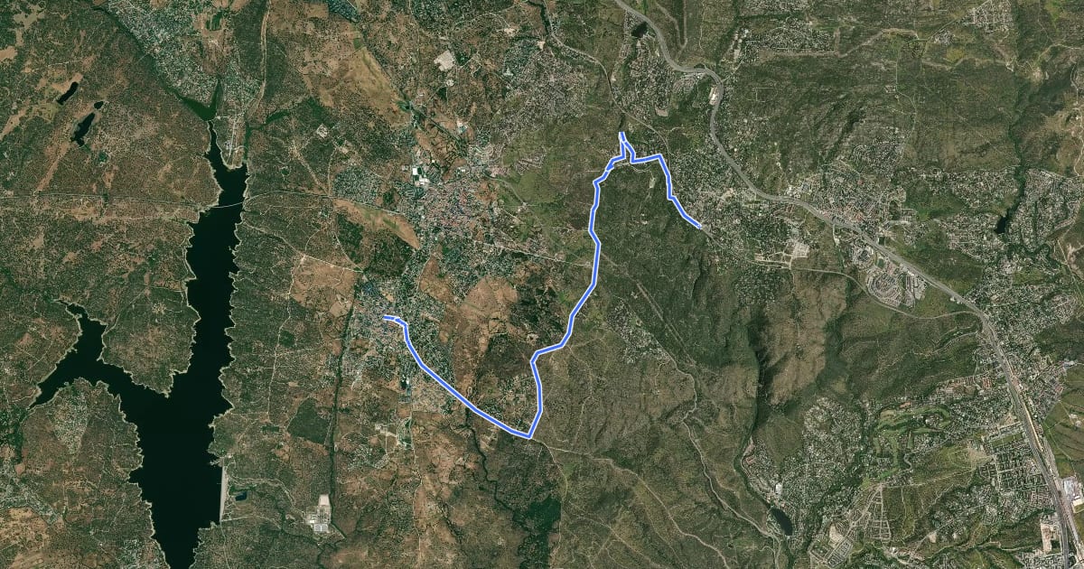 Маршрут De Torrelodones a Colmenarejo y Galapagar на спутниковом снимке