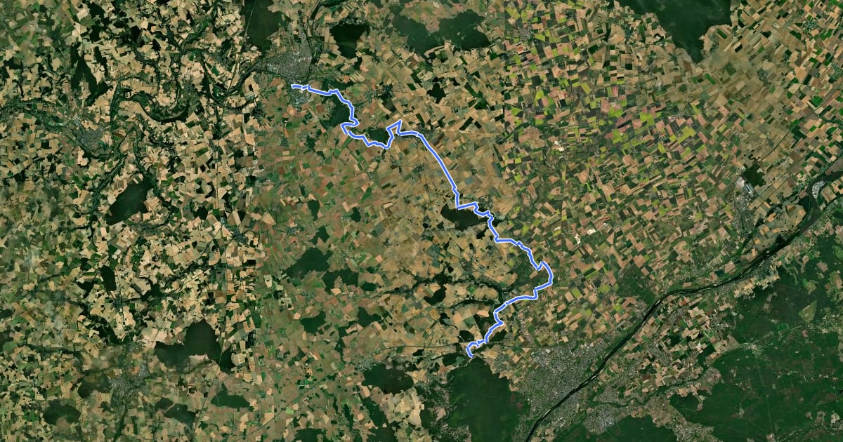 Маршрут De Vendôme au Loire, Vendôme - Saint-Lubin на спутниковом снимке
