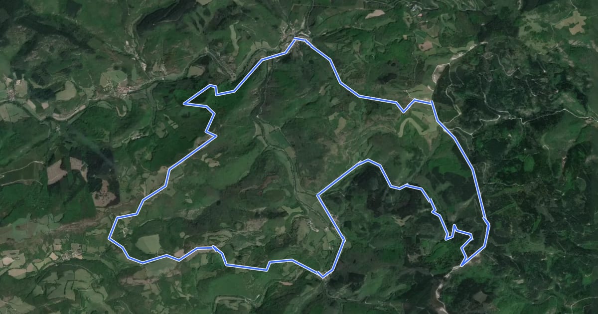Маршрут Des Monts à perte de vue на спутниковом снимке